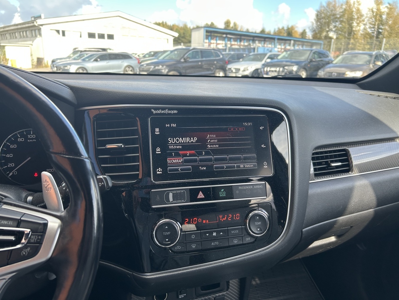 Mitsubishi Outlander PHEV vaihtoauto