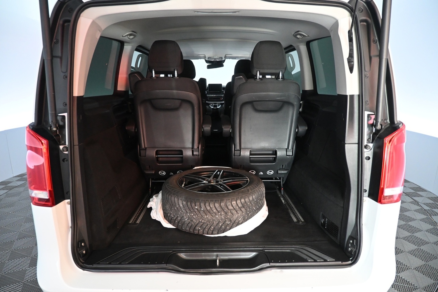 Mercedes-Benz V vaihtoauto