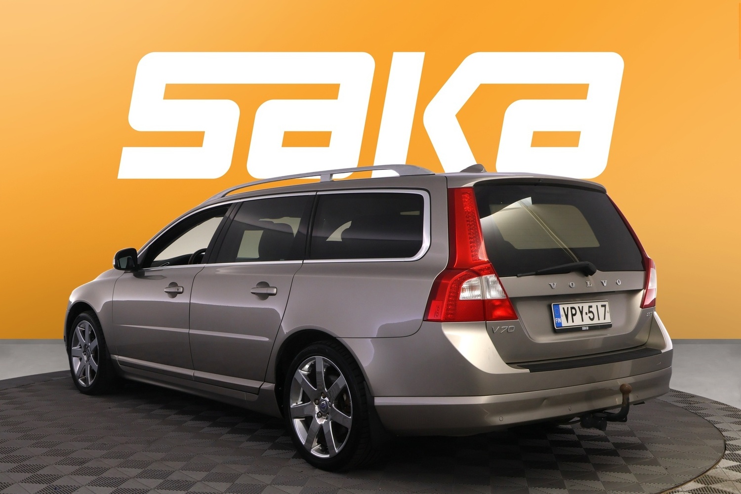 Volvo V70 vaihtoauto