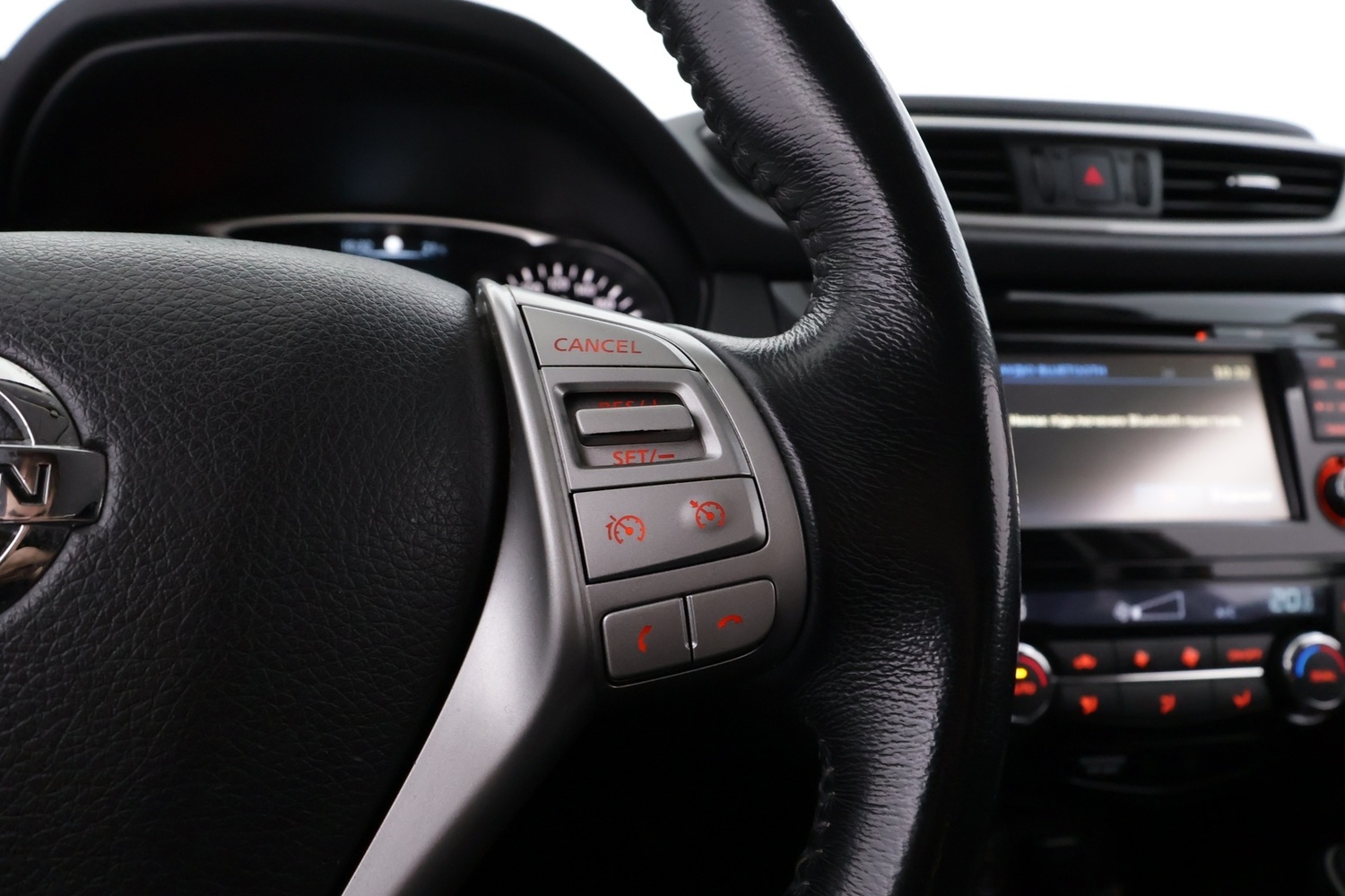 Nissan X-Trail vaihtoauto