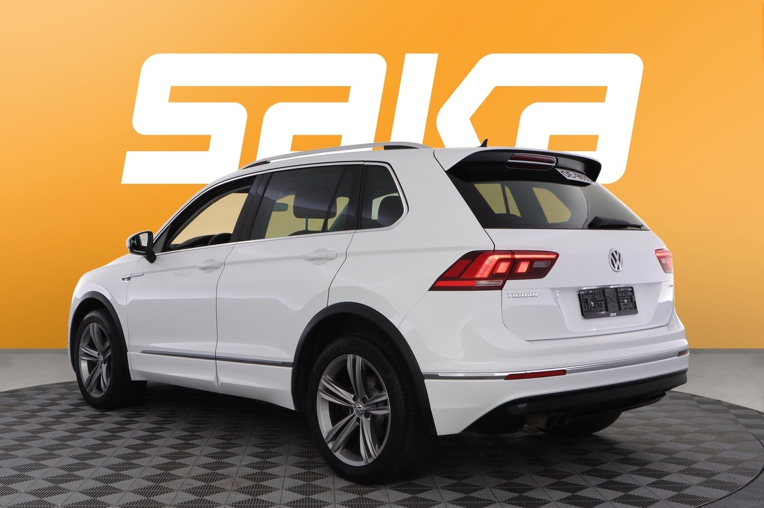 Volkswagen Tiguan vaihtoauto