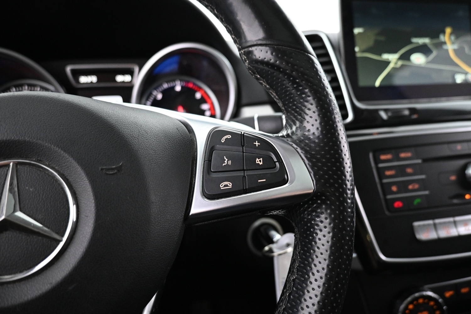 Mercedes-Benz GLE vaihtoauto