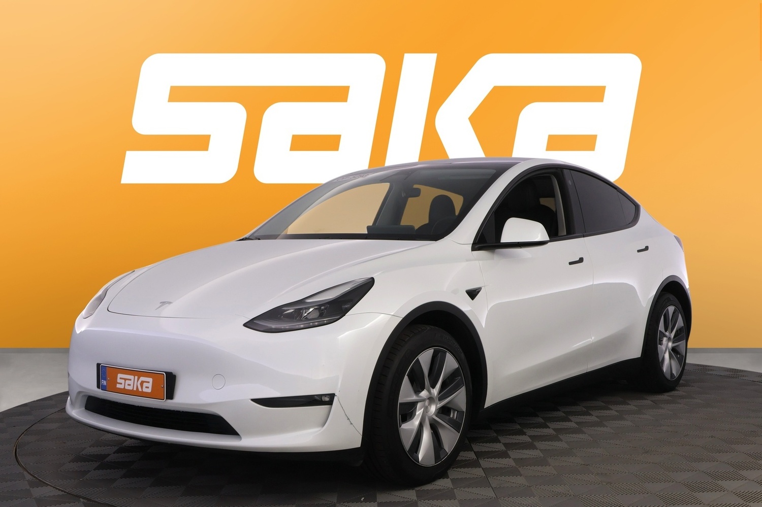 Tesla Model Y vaihtoauto