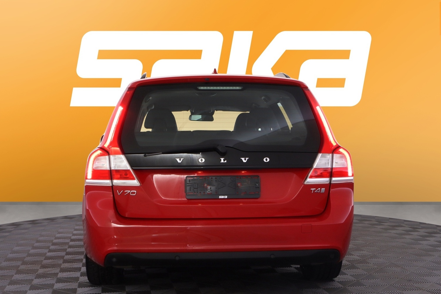 Volvo V70 vaihtoauto
