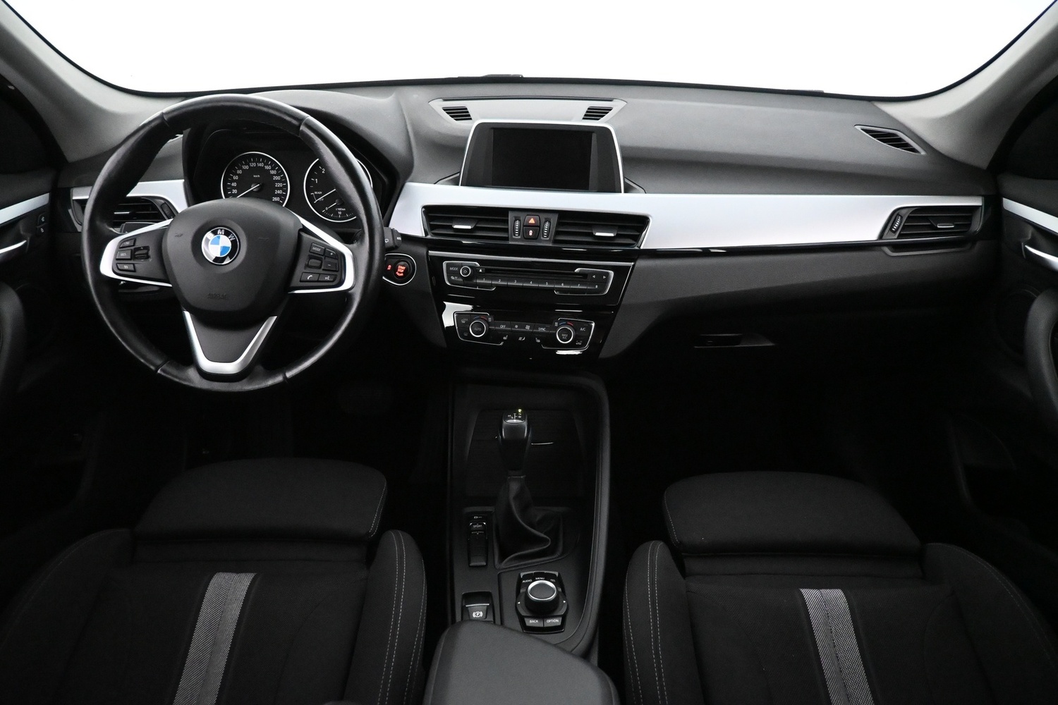 BMW X1 vaihtoauto