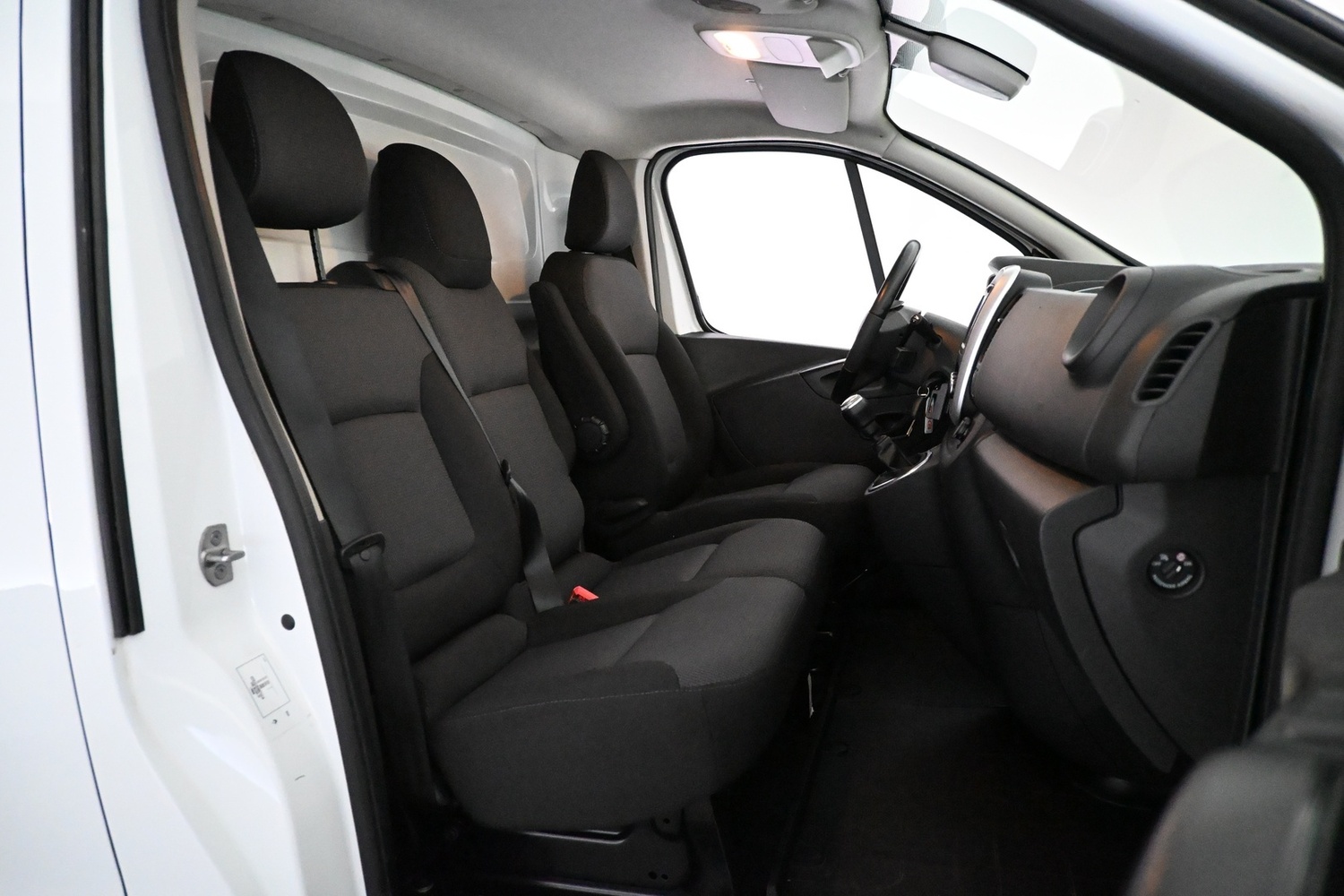 Renault Trafic vaihtoauto