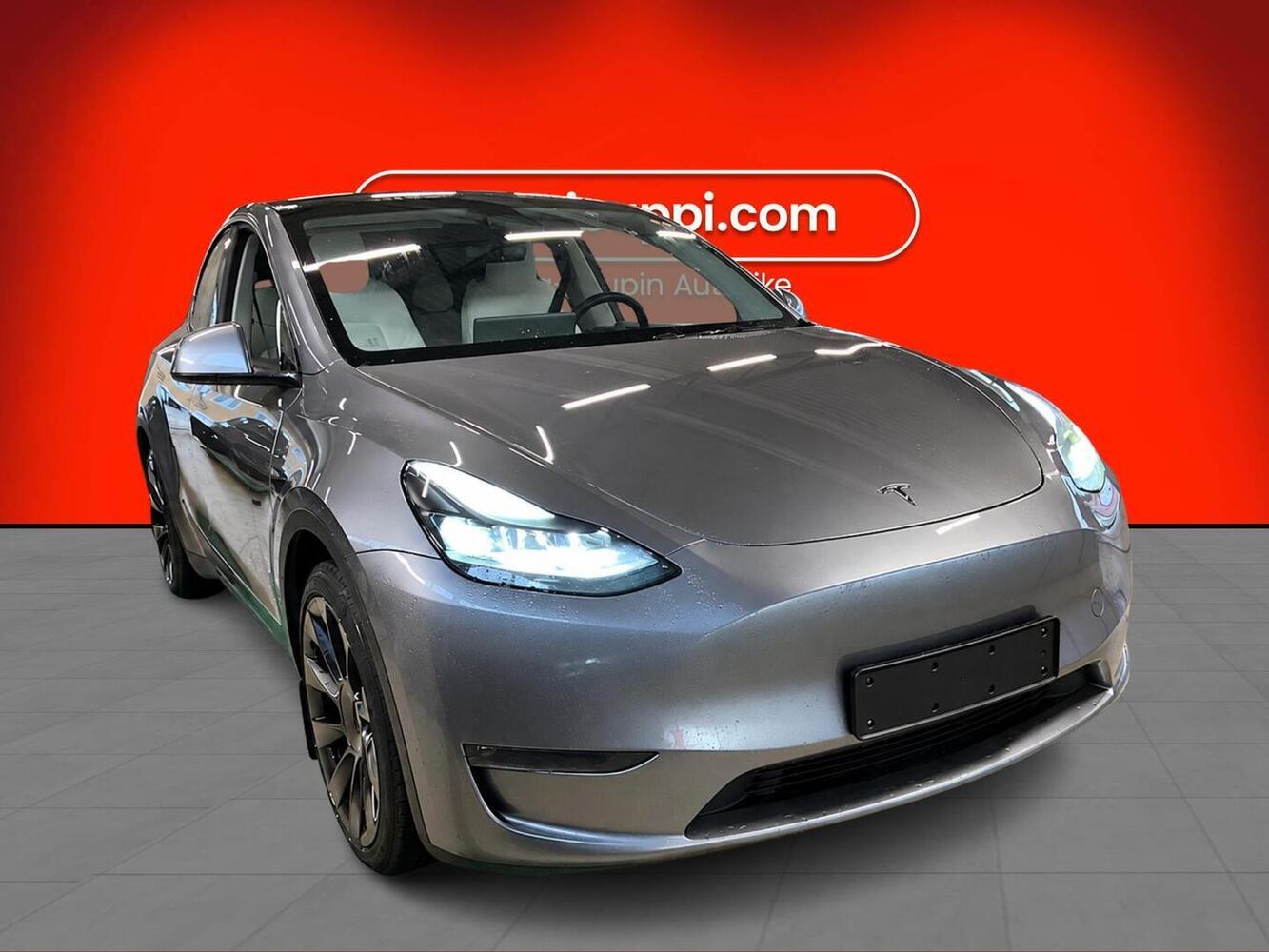 Tesla Model Y vaihtoauto