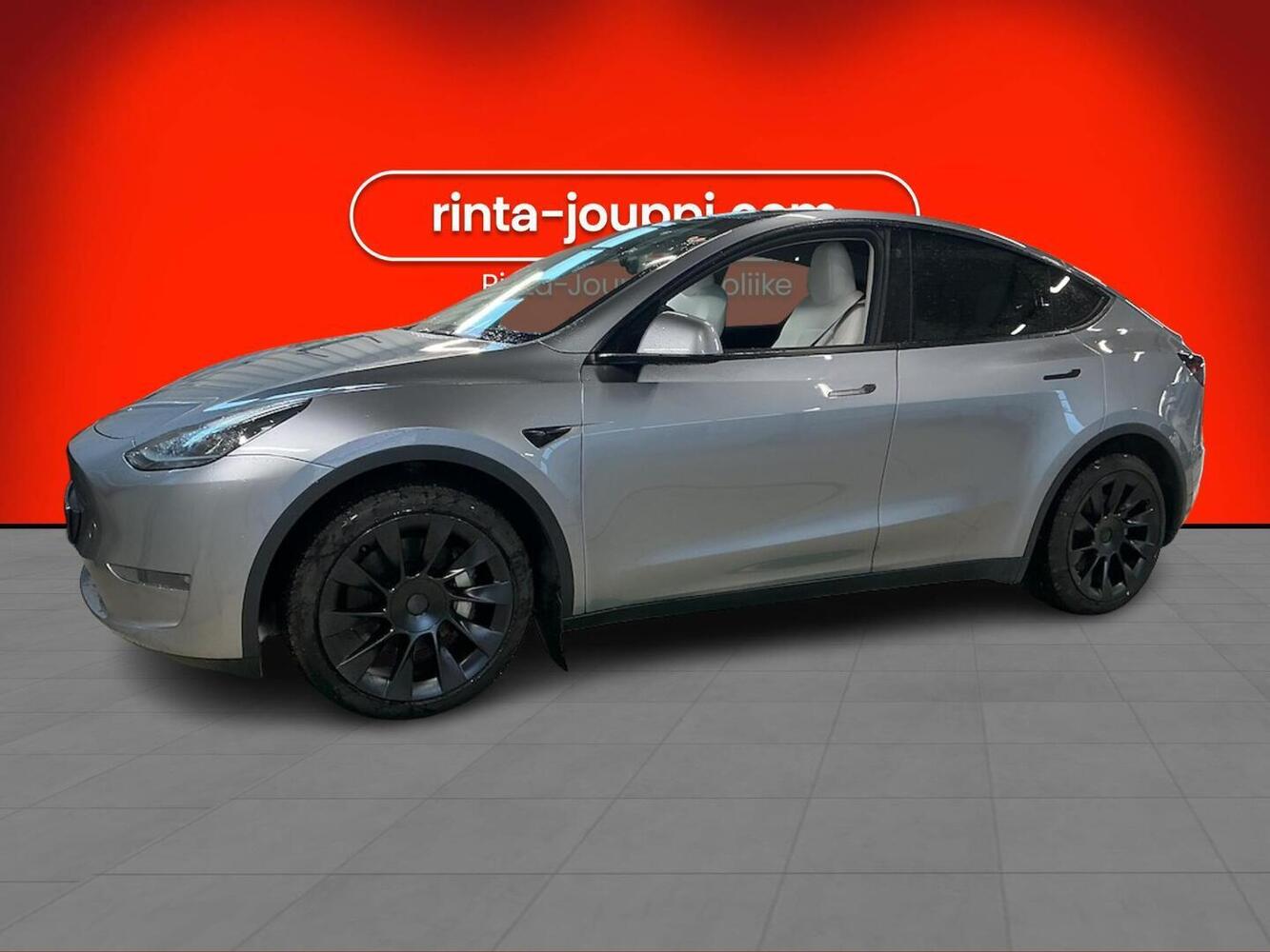 Tesla Model Y vaihtoauto