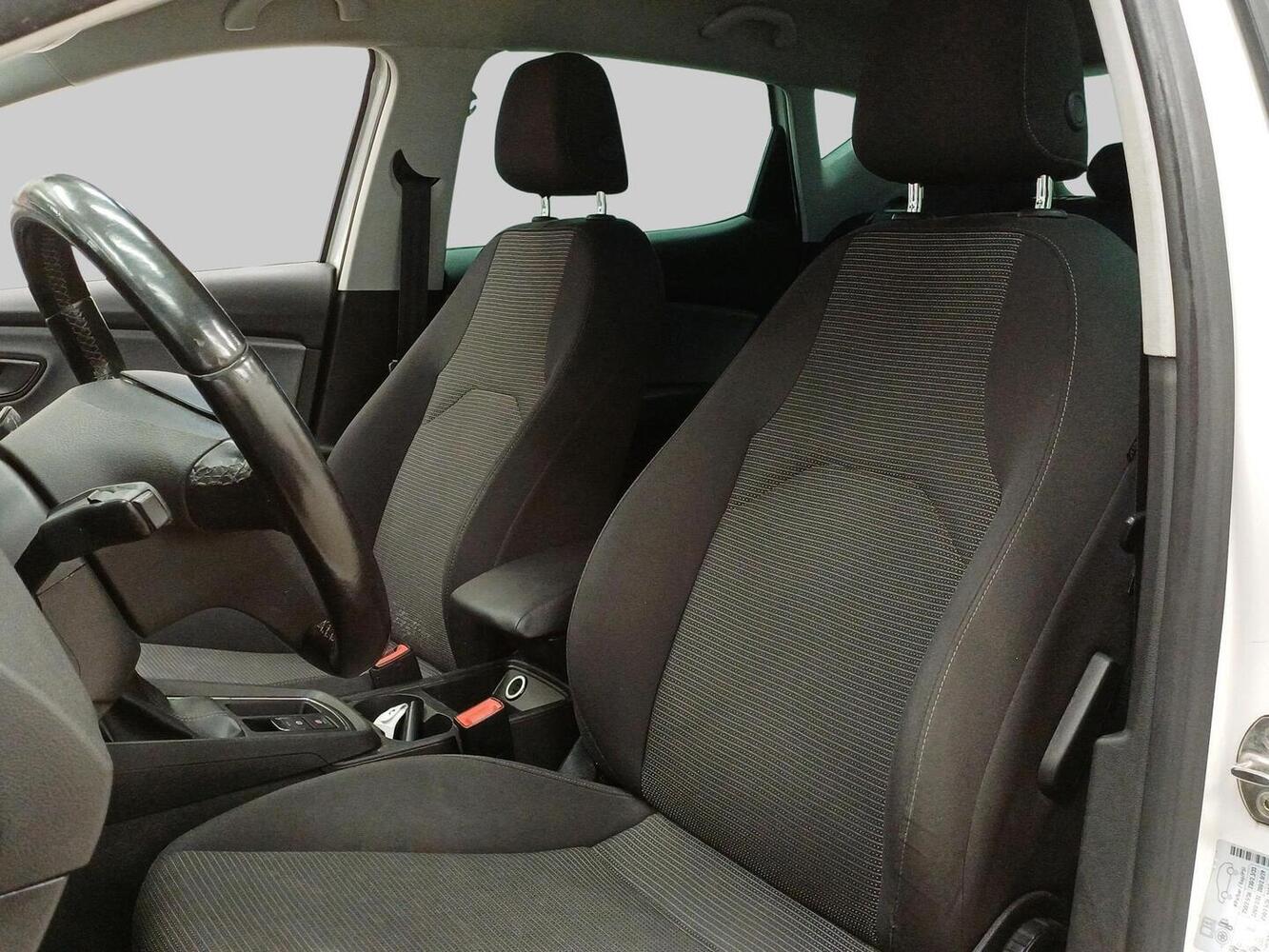 SEAT Leon vaihtoauto