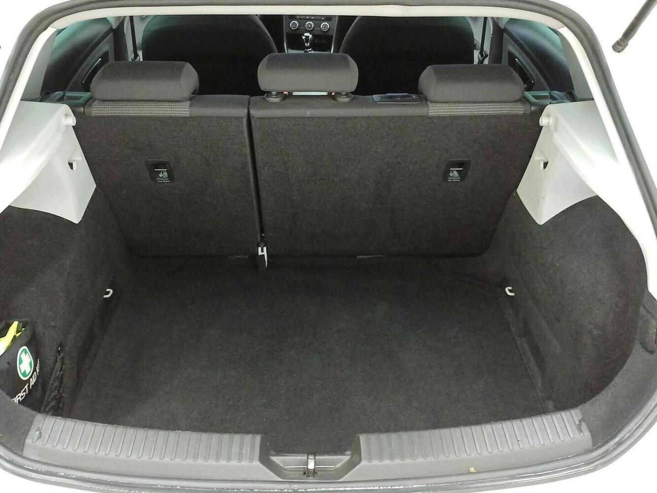 SEAT Leon vaihtoauto