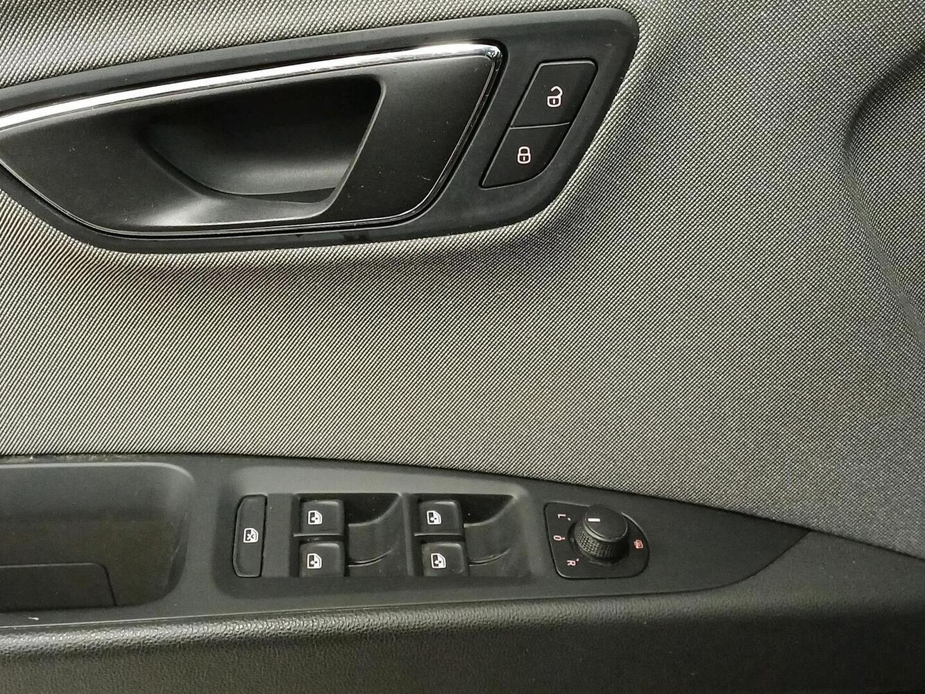 SEAT Leon vaihtoauto