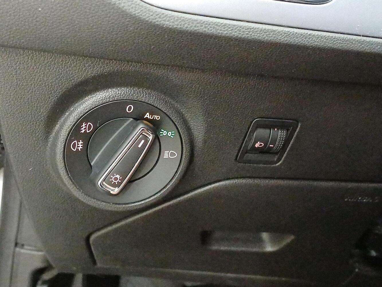 SEAT Leon vaihtoauto