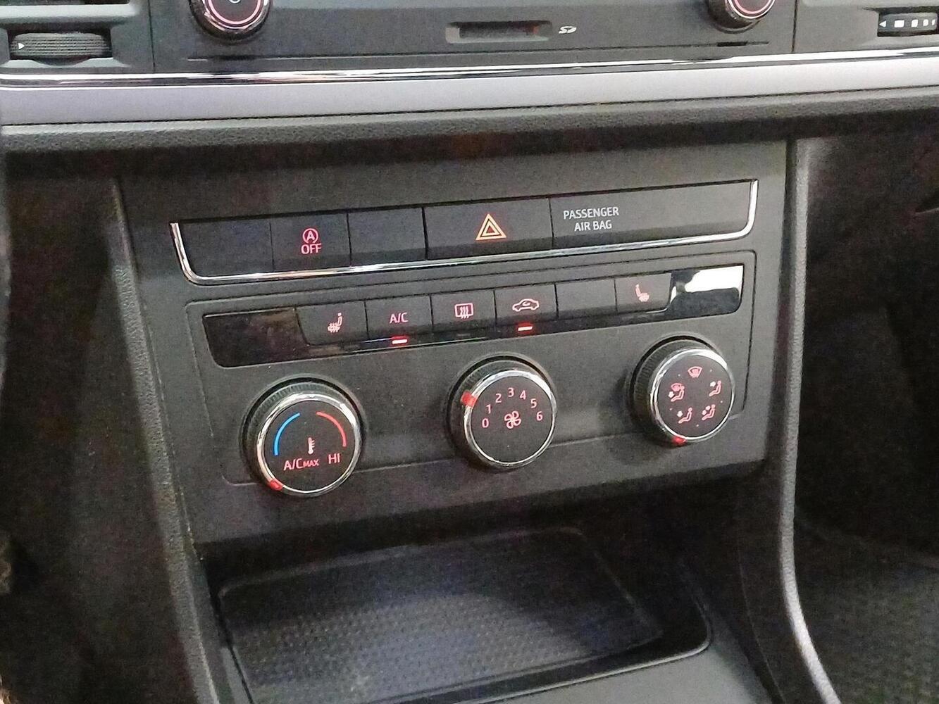 SEAT Leon vaihtoauto