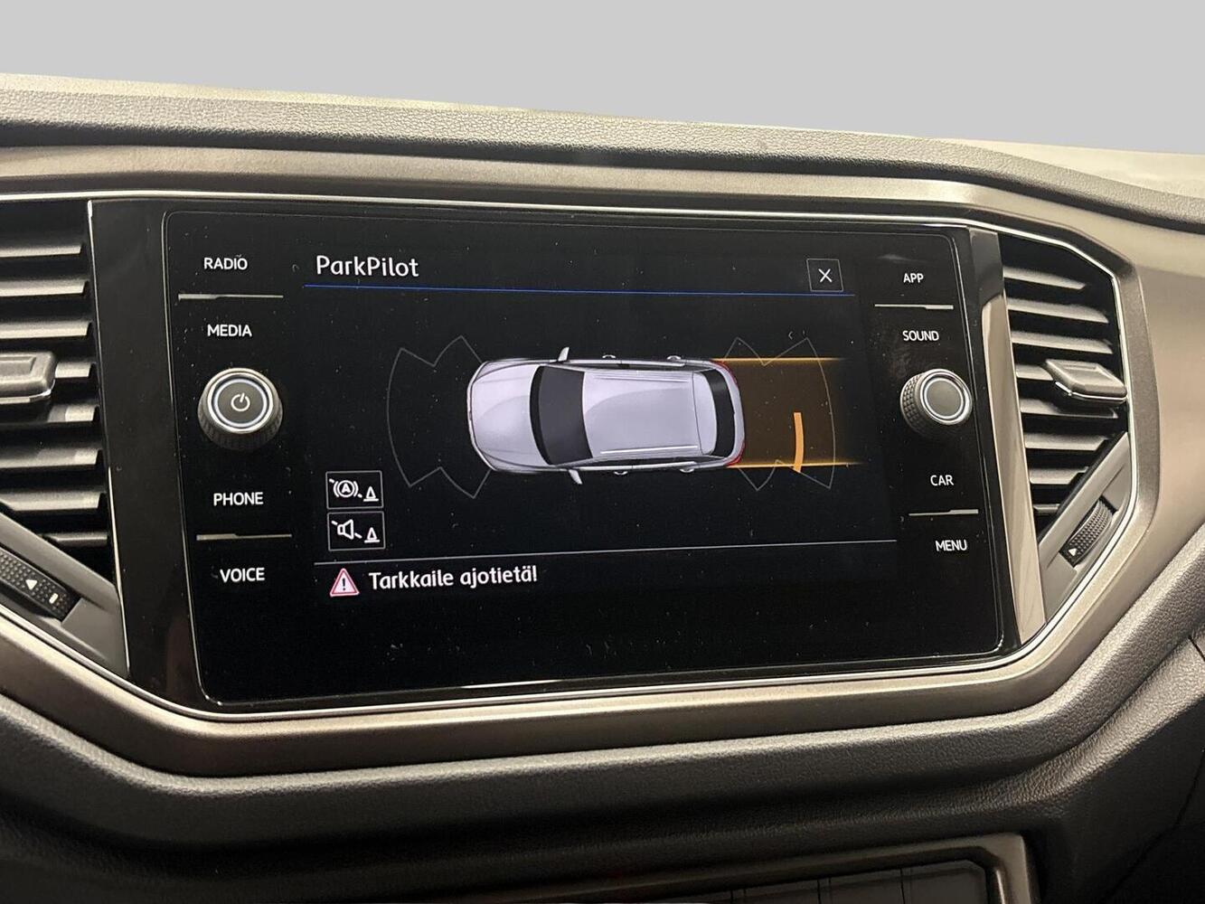 Volkswagen T-Roc vaihtoauto