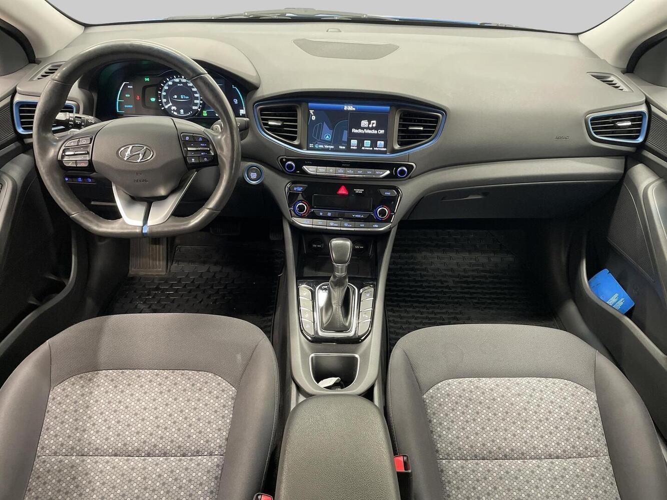 Hyundai IONIQ plug-in vaihtoauto