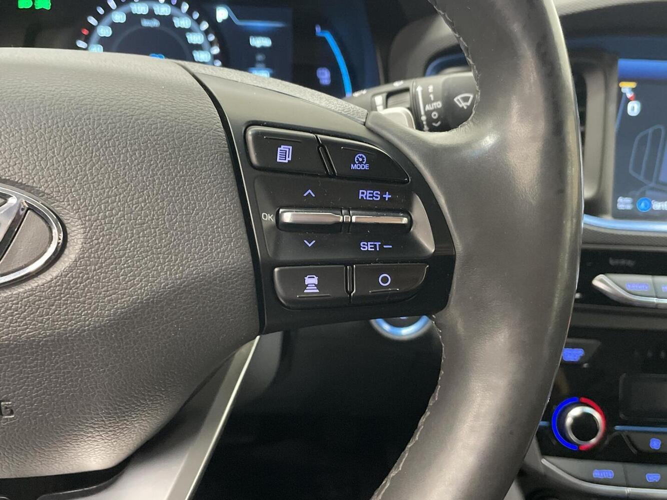Hyundai IONIQ plug-in vaihtoauto
