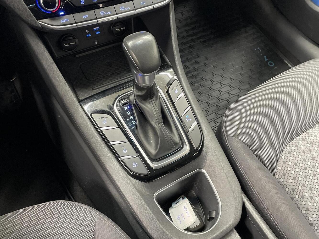 Hyundai IONIQ plug-in vaihtoauto
