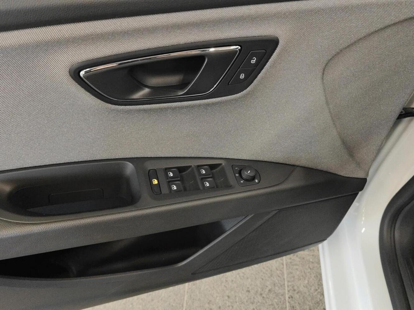 SEAT Leon ST vaihtoauto