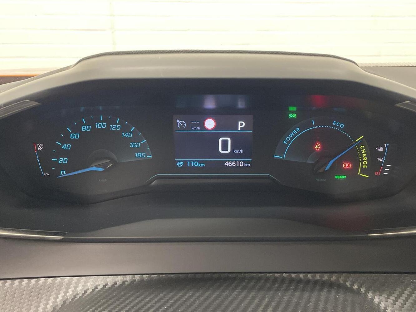 Peugeot e-2008 vaihtoauto