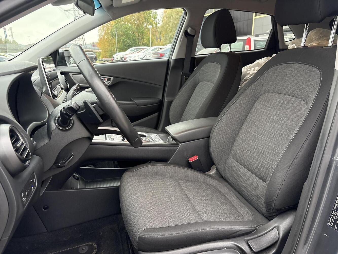 Hyundai Kona vaihtoauto