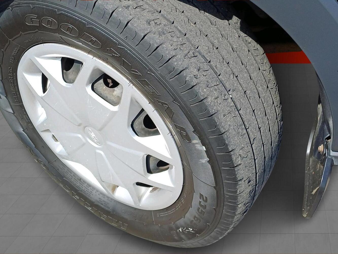 Ford Transit vaihtoauto