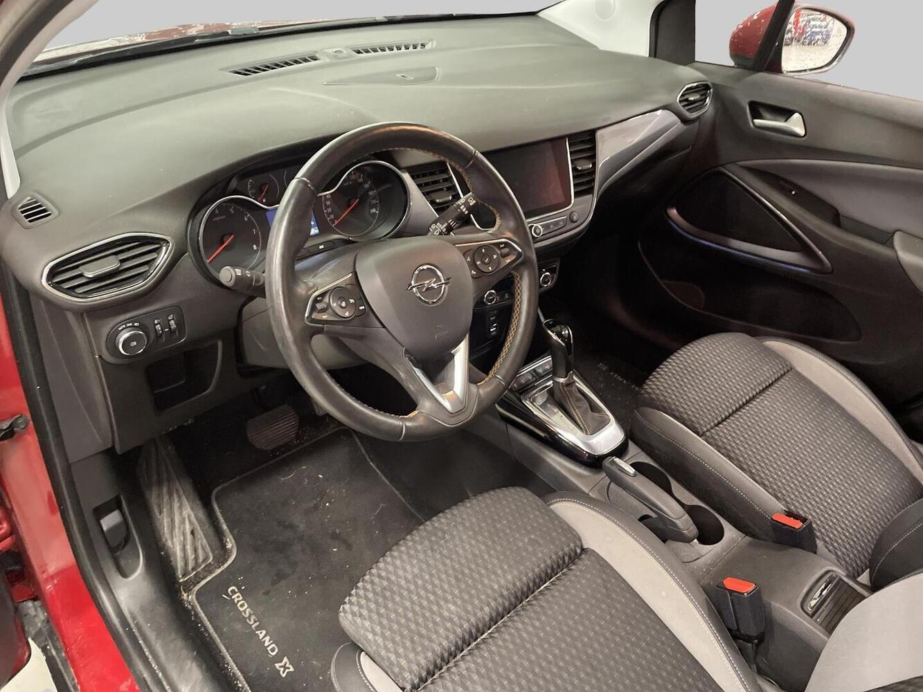 Opel Crossland X vaihtoauto