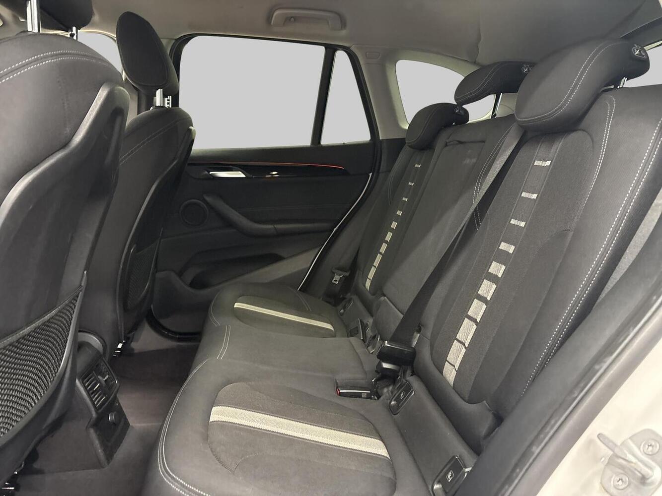BMW X1 vaihtoauto