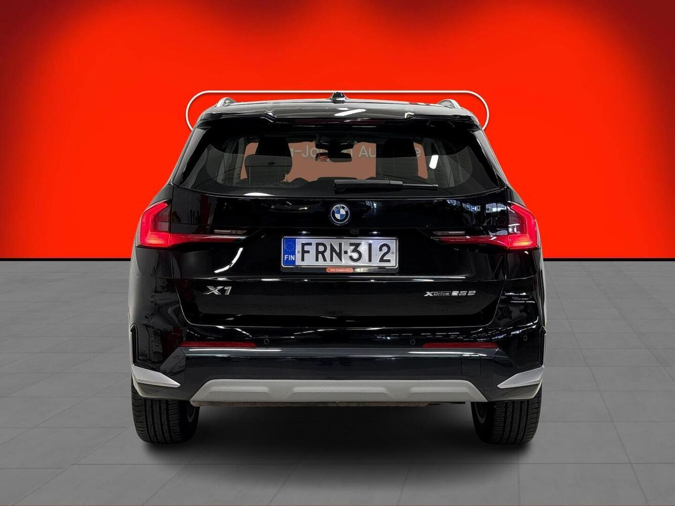 BMW X1 vaihtoauto
