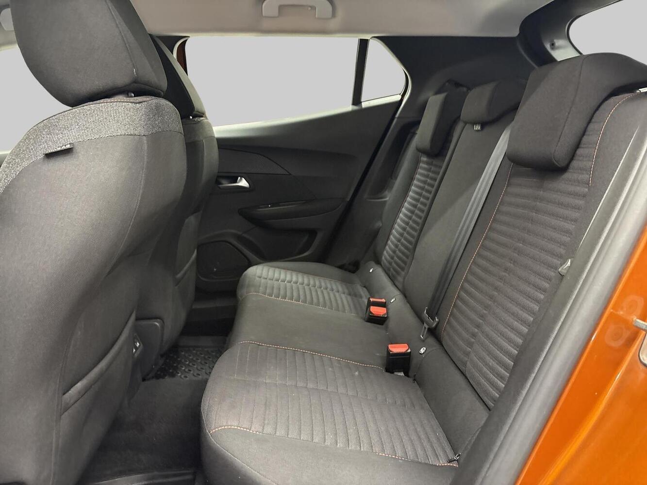 Peugeot e-2008 vaihtoauto