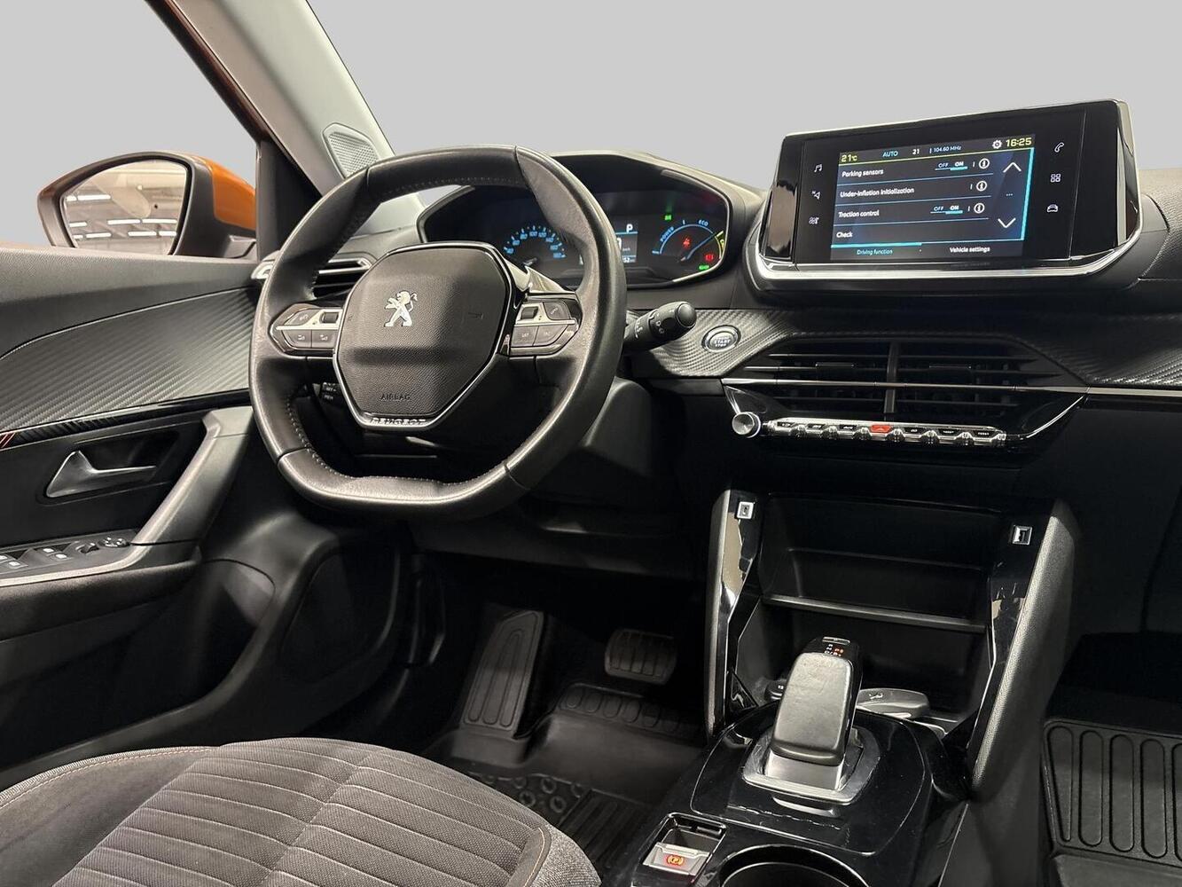 Peugeot e-2008 vaihtoauto