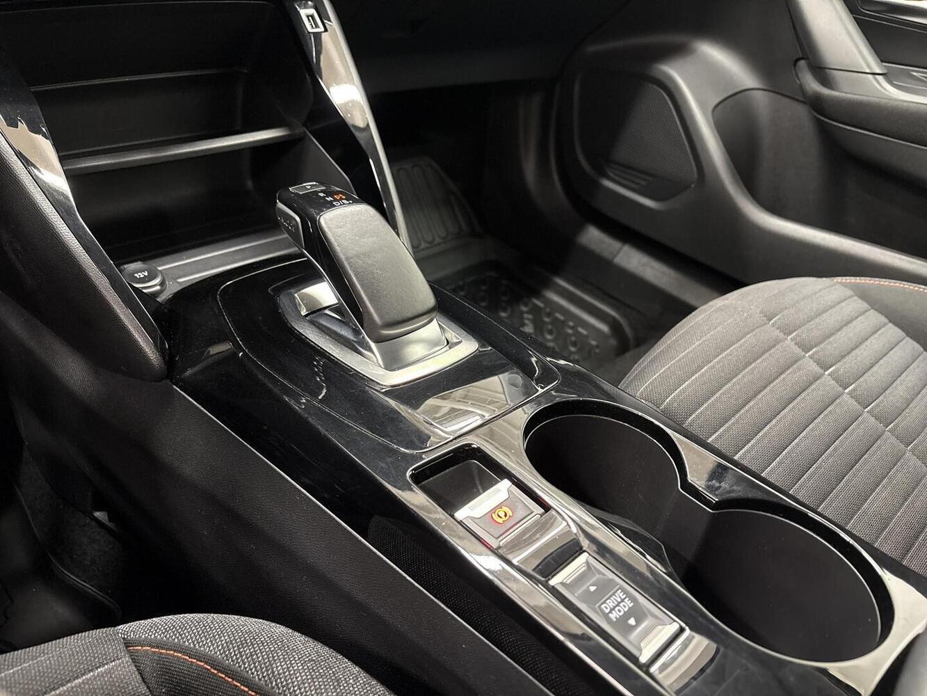 Peugeot e-2008 vaihtoauto