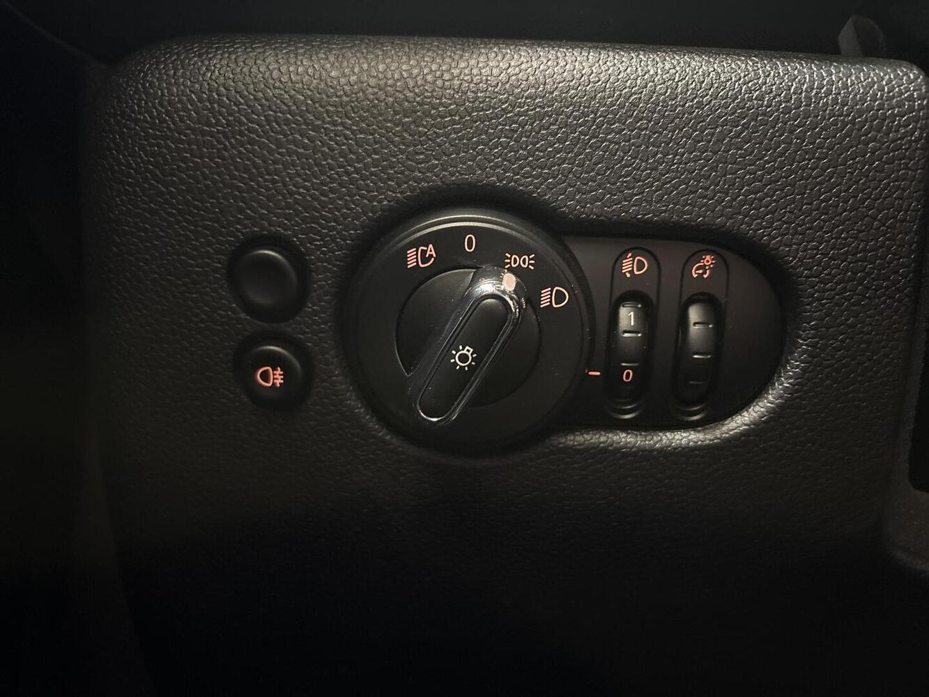 Mini Cooper S vaihtoauto