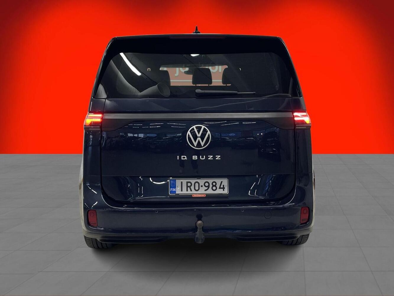 Volkswagen ID. Buzz Cargo vaihtoauto