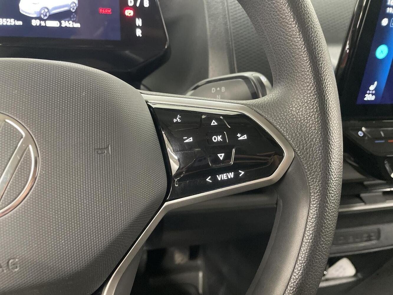 Volkswagen ID. Buzz Cargo vaihtoauto