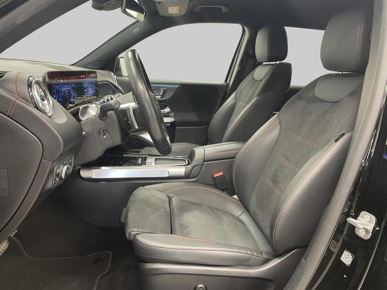 Mercedes-Benz EQB vaihtoauto