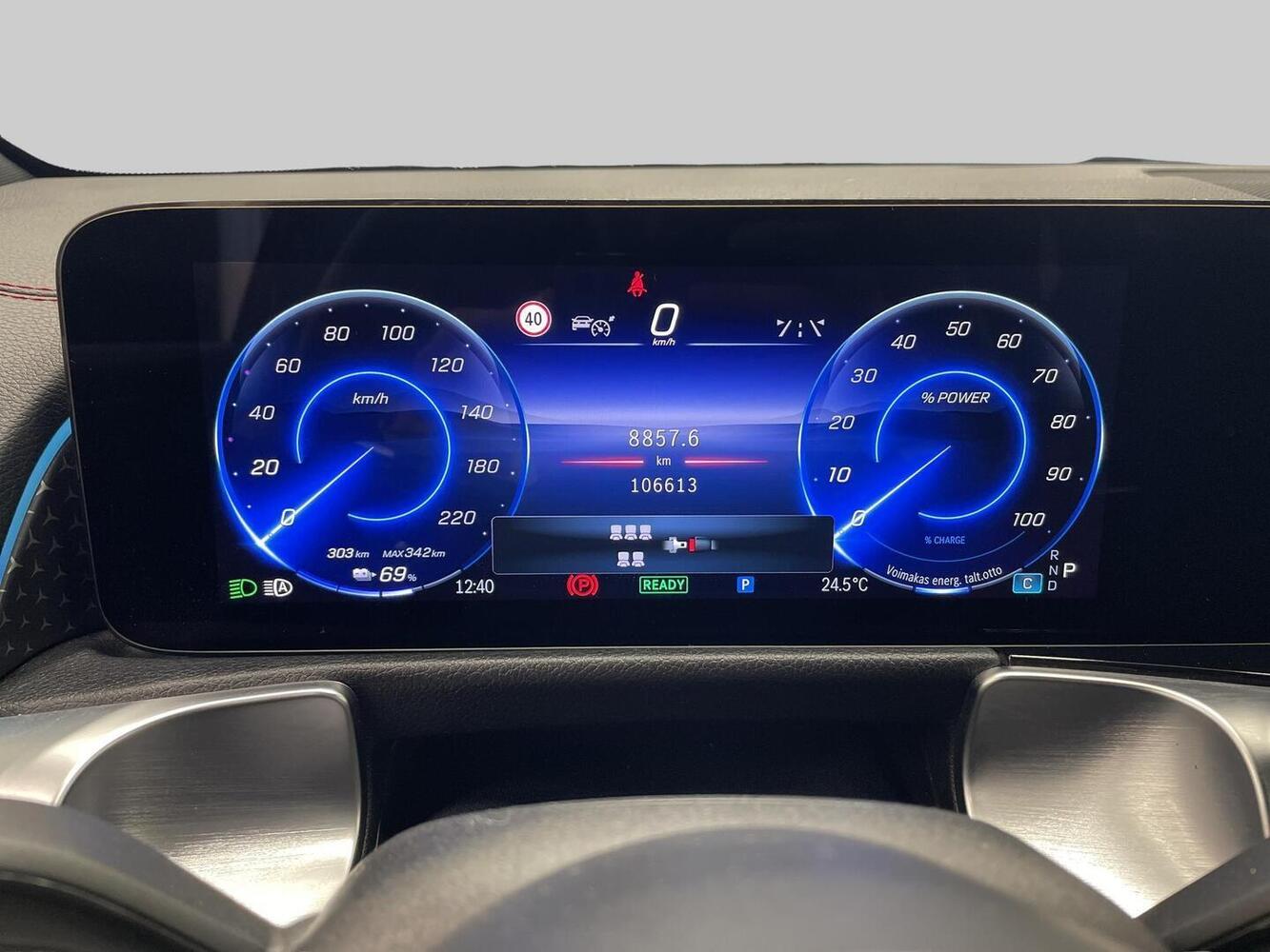 Mercedes-Benz EQB vaihtoauto