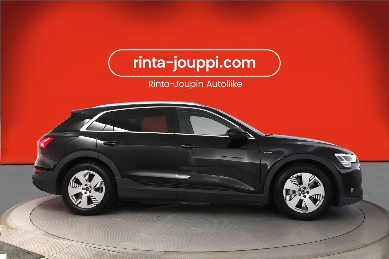 Audi e-tron vaihtoauto