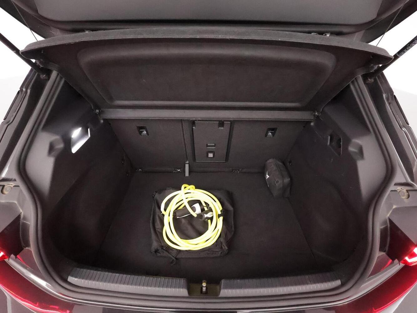 Cupra Born vaihtoauto
