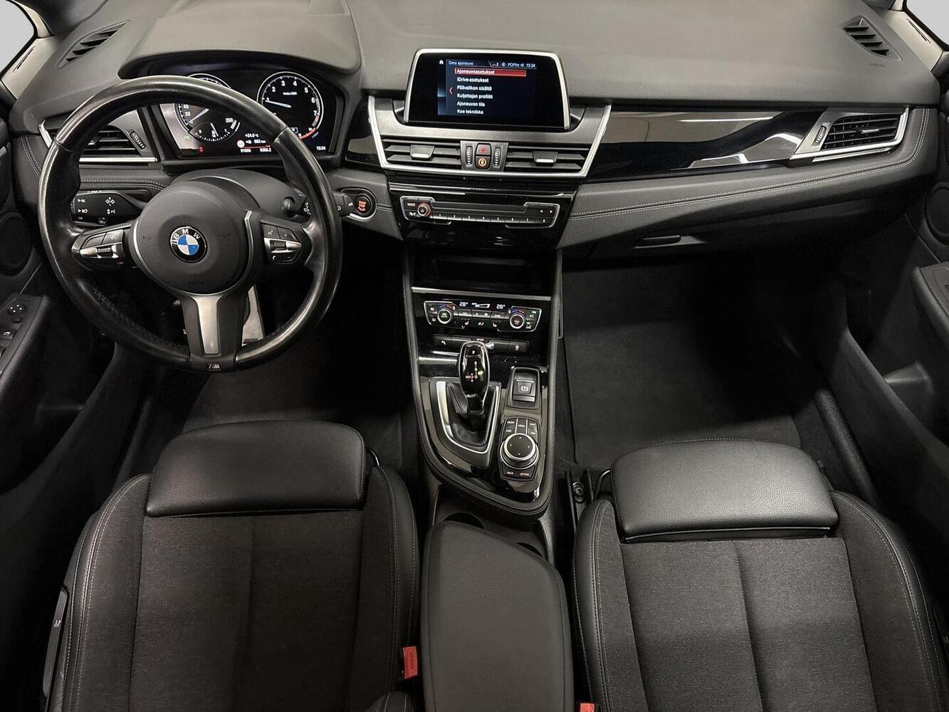 BMW 218 vaihtoauto