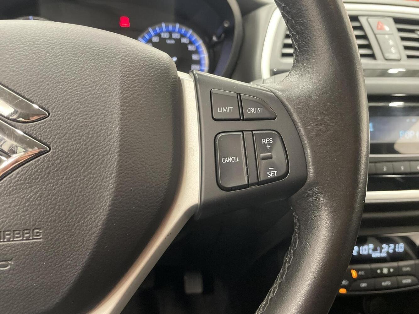 Suzuki SX4 S-CROSS vaihtoauto