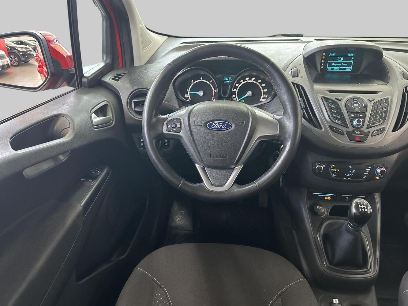 Ford Transit Courier vaihtoauto