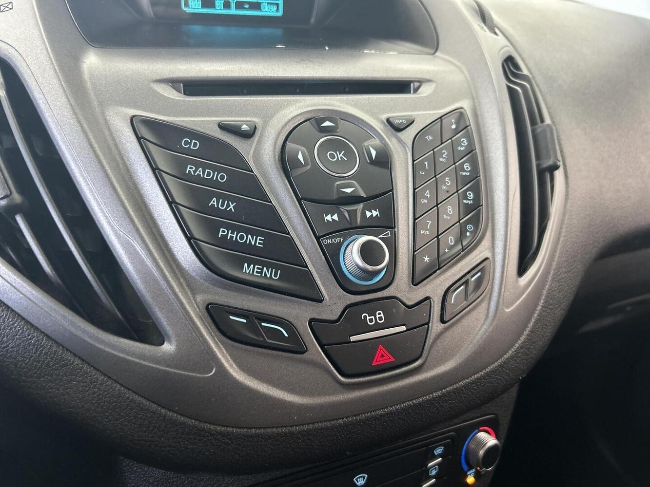 Ford Transit Courier vaihtoauto
