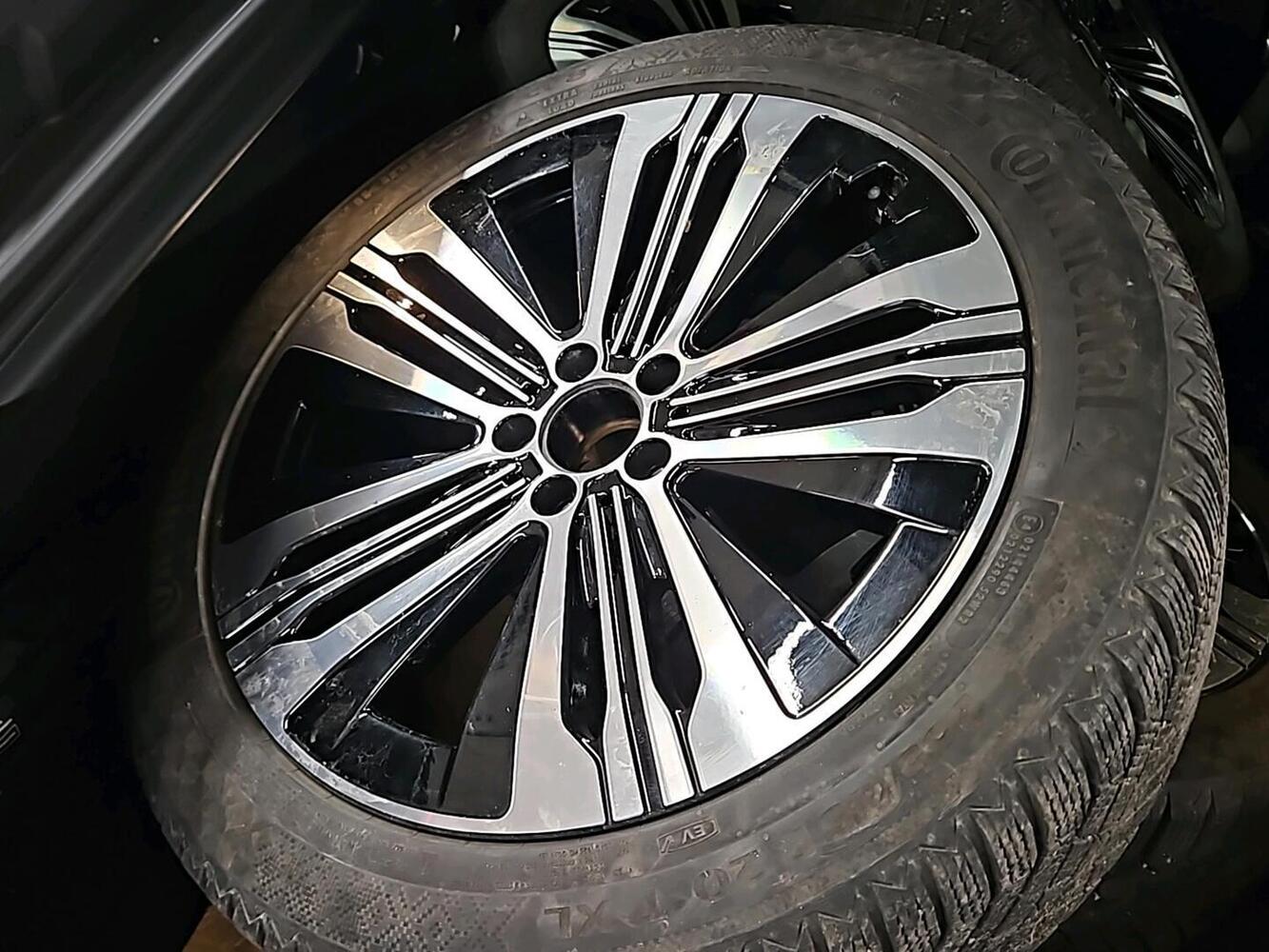 Mercedes-Benz EQS vaihtoauto