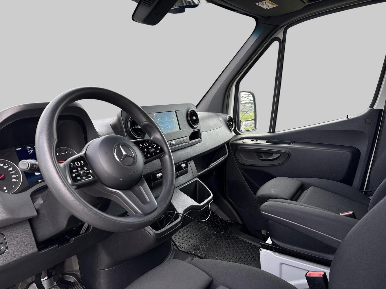 Mercedes-Benz Sprinter vaihtoauto
