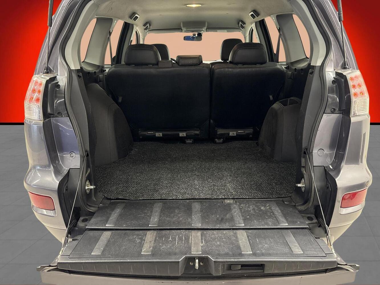 Mitsubishi Outlander vaihtoauto