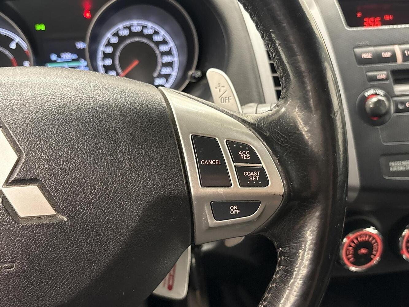 Mitsubishi Outlander vaihtoauto