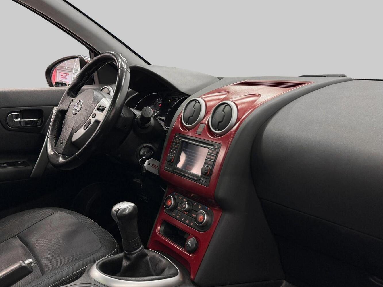 Nissan Qashqai+2 vaihtoauto