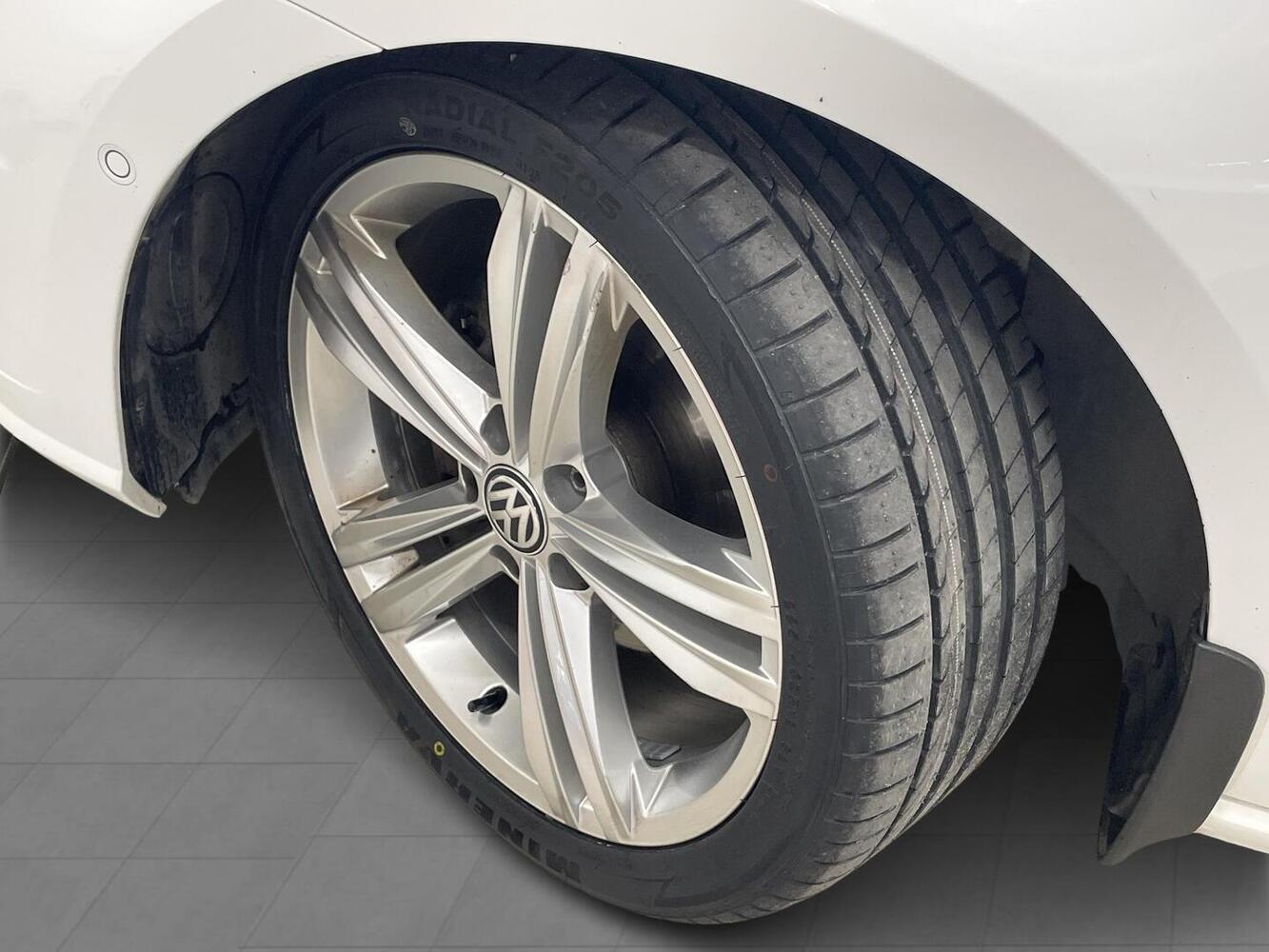 Volkswagen Golf vaihtoauto