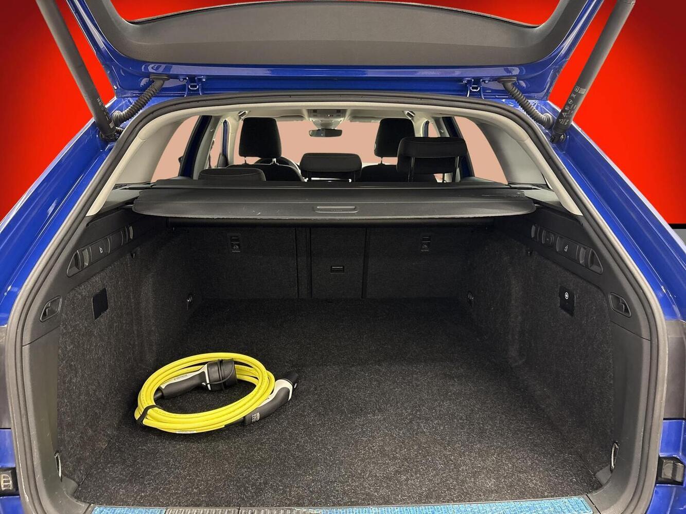 Skoda Superb Combi vaihtoauto