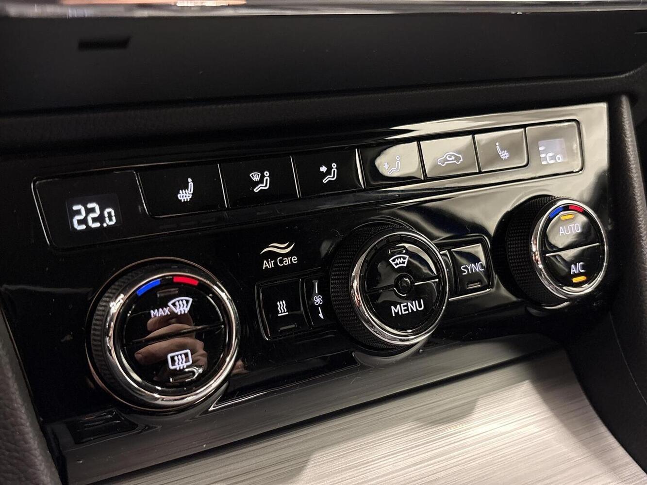 Skoda Superb Combi vaihtoauto